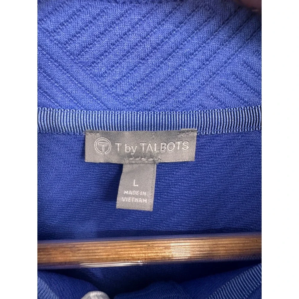 T by Talbots Shirt Women L Mixed Quilt Blue Textured Sporty Pullover Casual